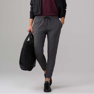 Lululemon Jet Crop (Slim) (Luxtreme 19")